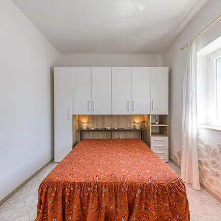 Rusciu De Lu Mare Superior Villa *