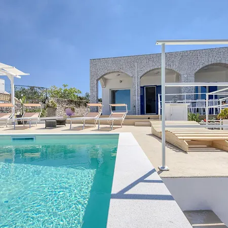 Rusciu De Lu Mare Superior Villa